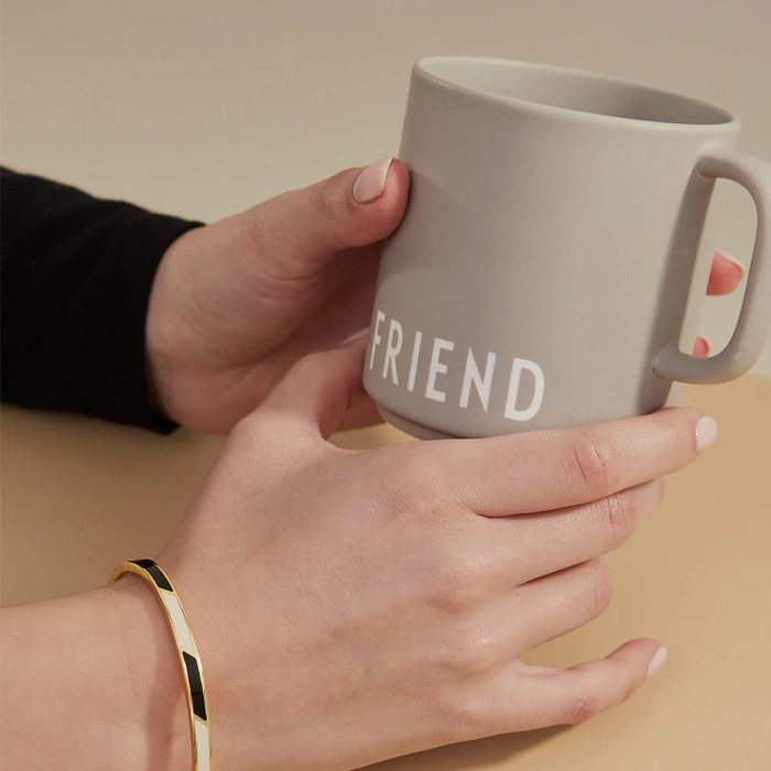 Кружка "Friend" 0,25 л Cool Grey Favourite Design Letters