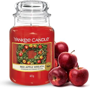 Ароматическая свеча в банке, время горения до 150 часов, венок из красного яблока Yankee Candle